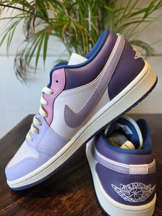 Nike Air Jordan 1 Low Pastel maat 44