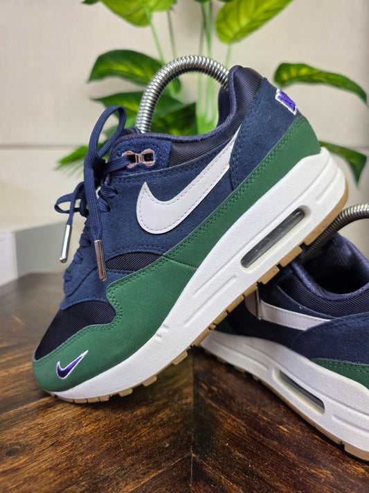 Nike Air Max 1 Gorge Green Obsidian maat 36,5