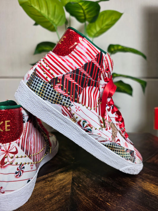 Nike Blazer Mid Christmas Gift Wrapped maat 40,5