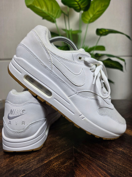 Nike Air Max 1 White Gum Sole maat 42,5