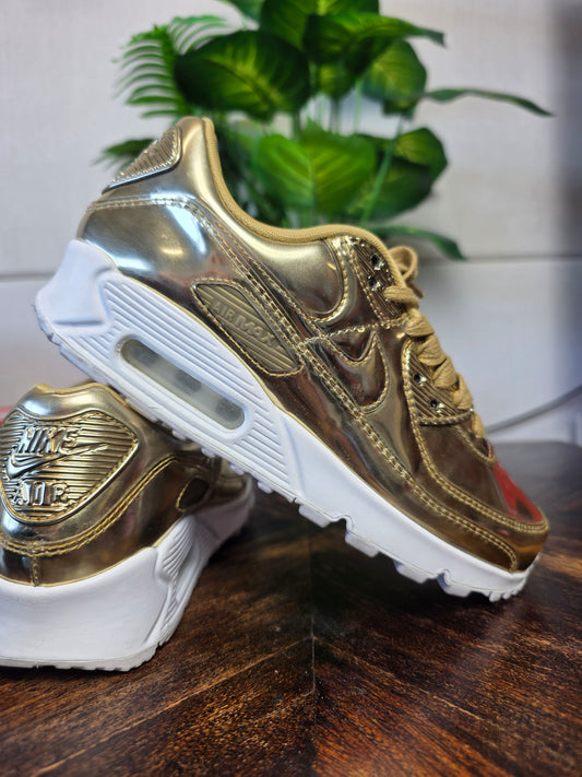 Nike Air Max 90 Metallic Gold maat 36,5