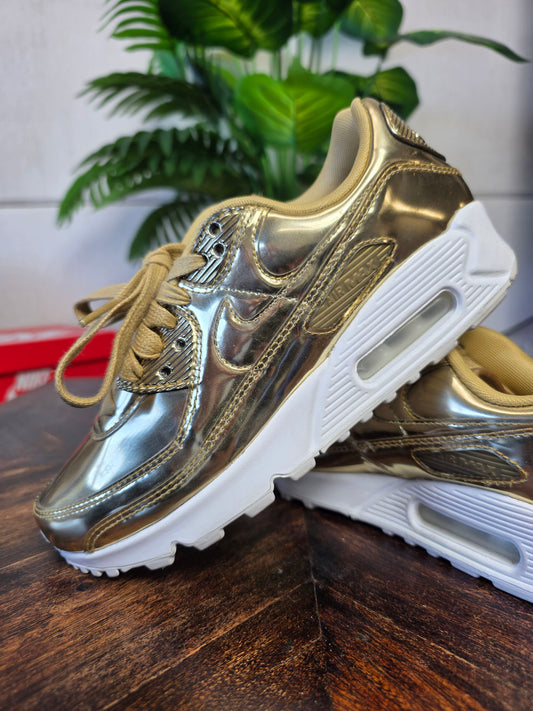 Nike Air Max 90 Metallic Gold maat 36,5