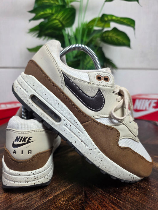 Nike Air Max 1 '87 Wmns "Velvet Brown" maat 39
