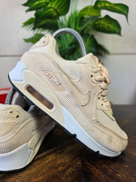Nike Air Max 90 LEA Guave Ice maat 37,5