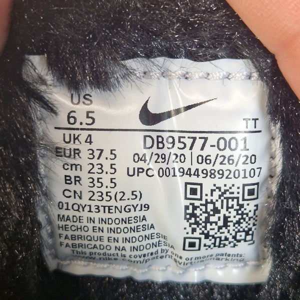 Nike Air Max 95 Black Fur maat 37,5