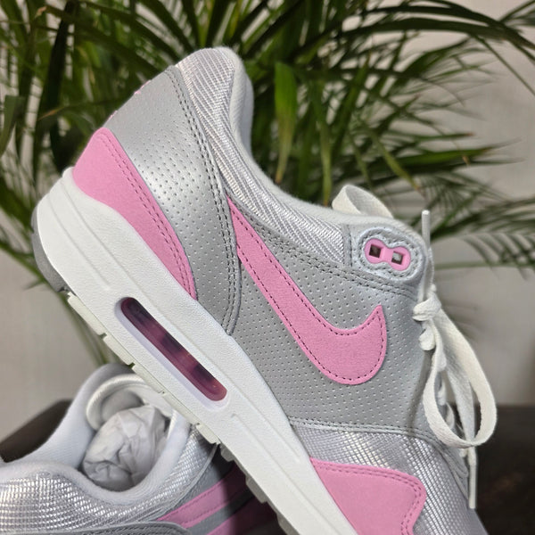 Nike Air Max 1 Pink Rise maat 44