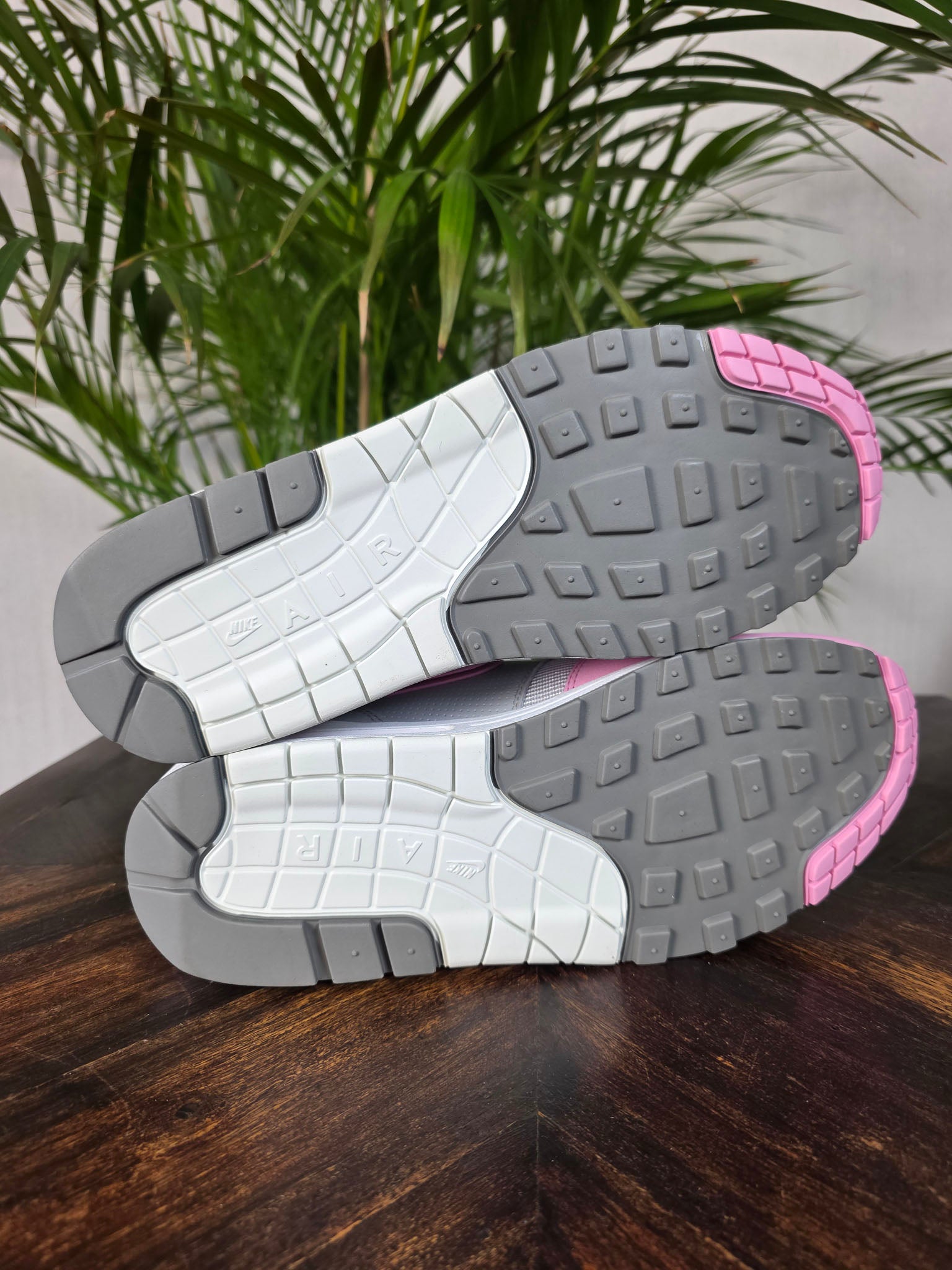 Nike Air Max 1 Pink Rise maat 44