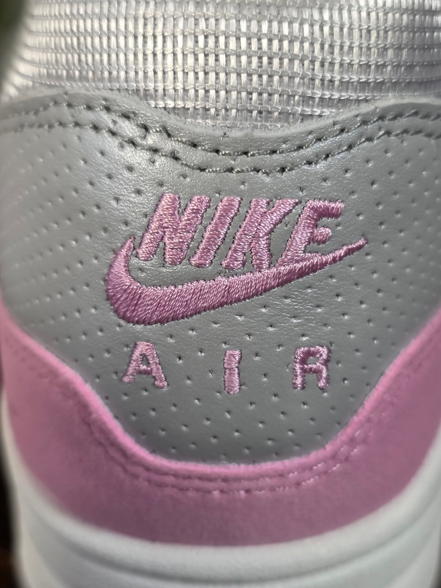 Nike Air Max 1 Pink Rise maat 44