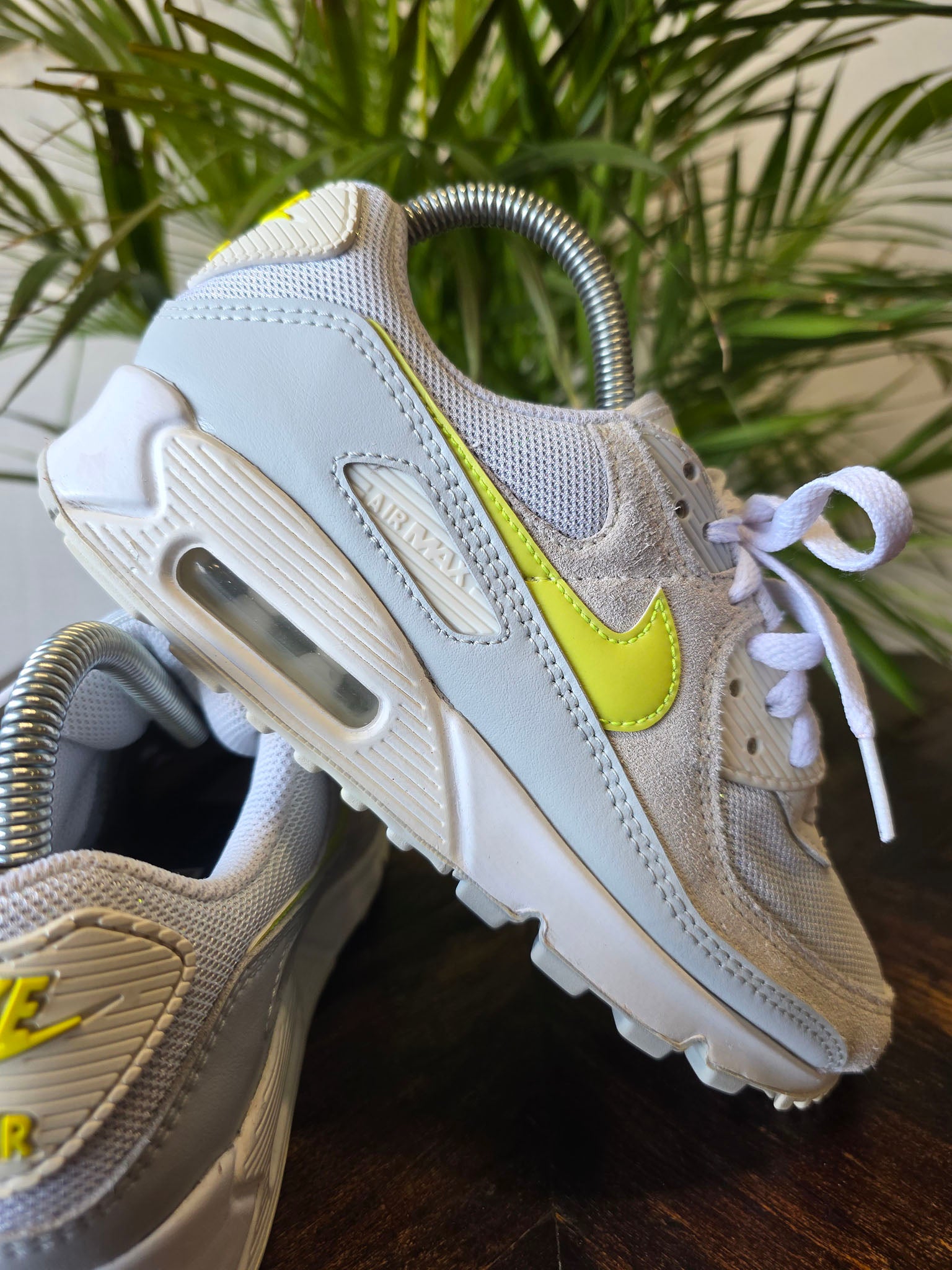 Nike Air Max 90 Lemon Venom maat 37,5