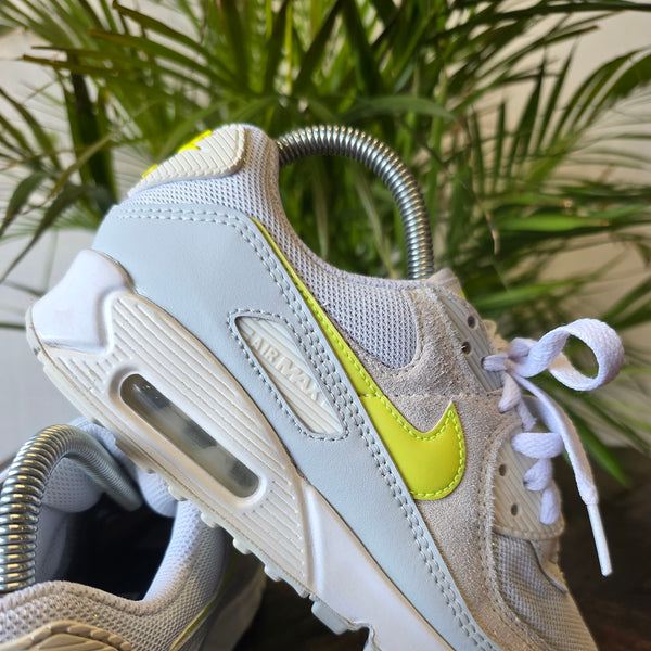Nike Air Max 90 Lemon Venom maat 37,5