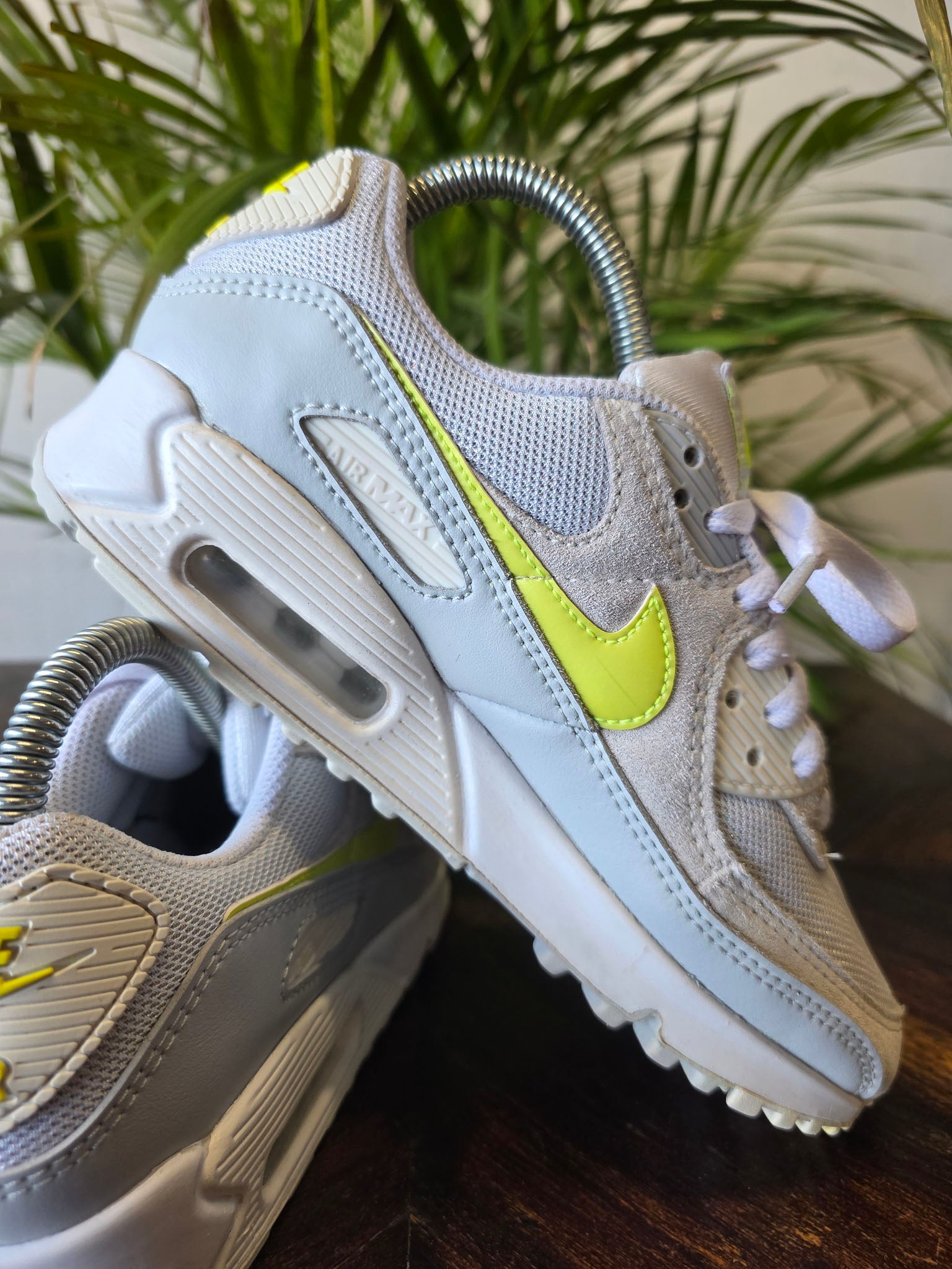 Nike Air Max 90 Lemon Venom maat 37,5