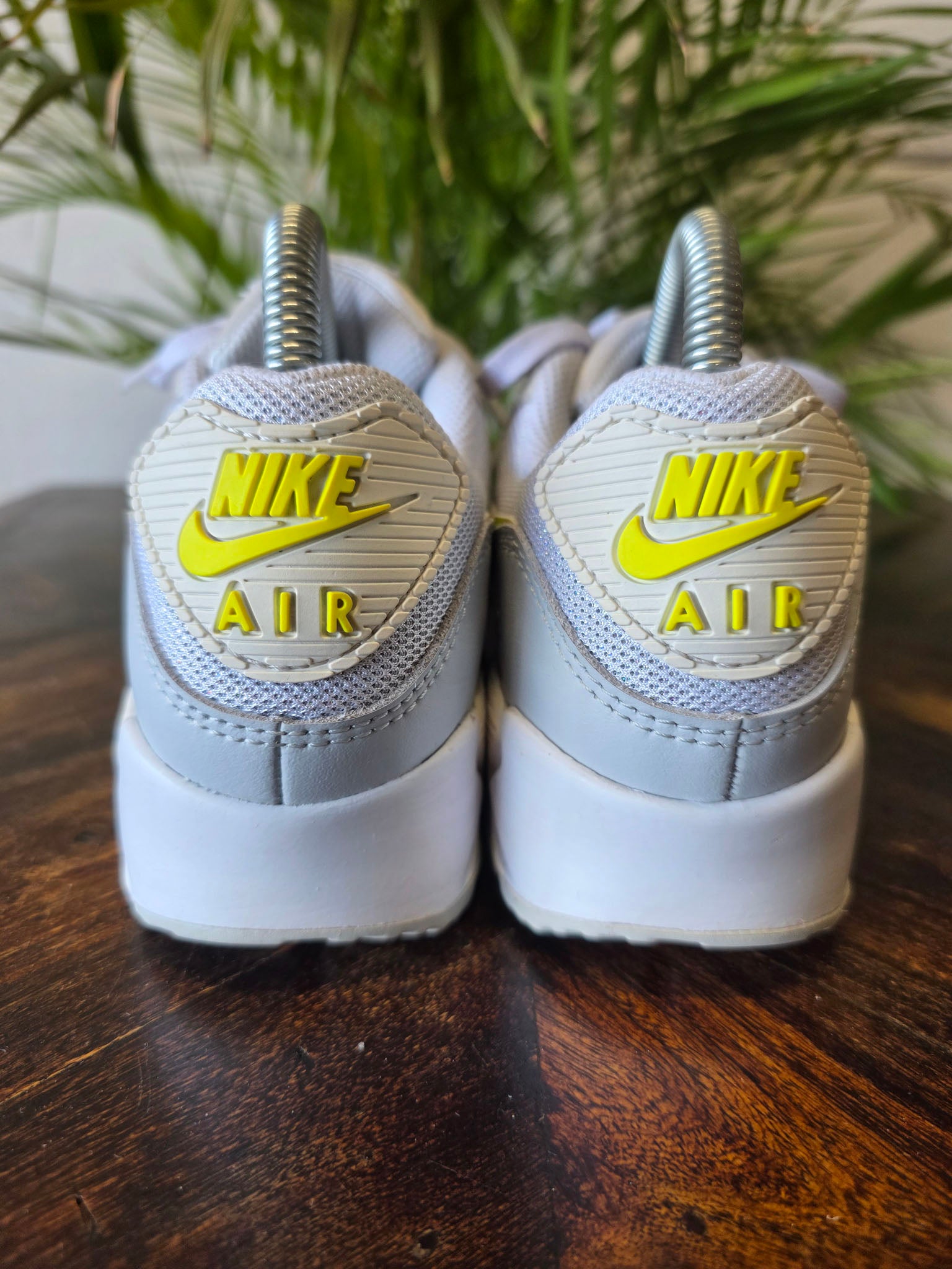 Nike Air Max 90 Lemon Venom maat 37,5