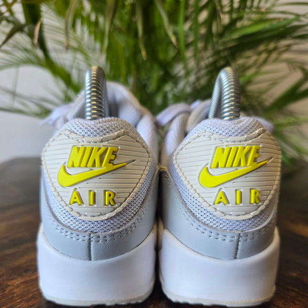 Nike Air Max 90 Lemon Venom maat 37,5