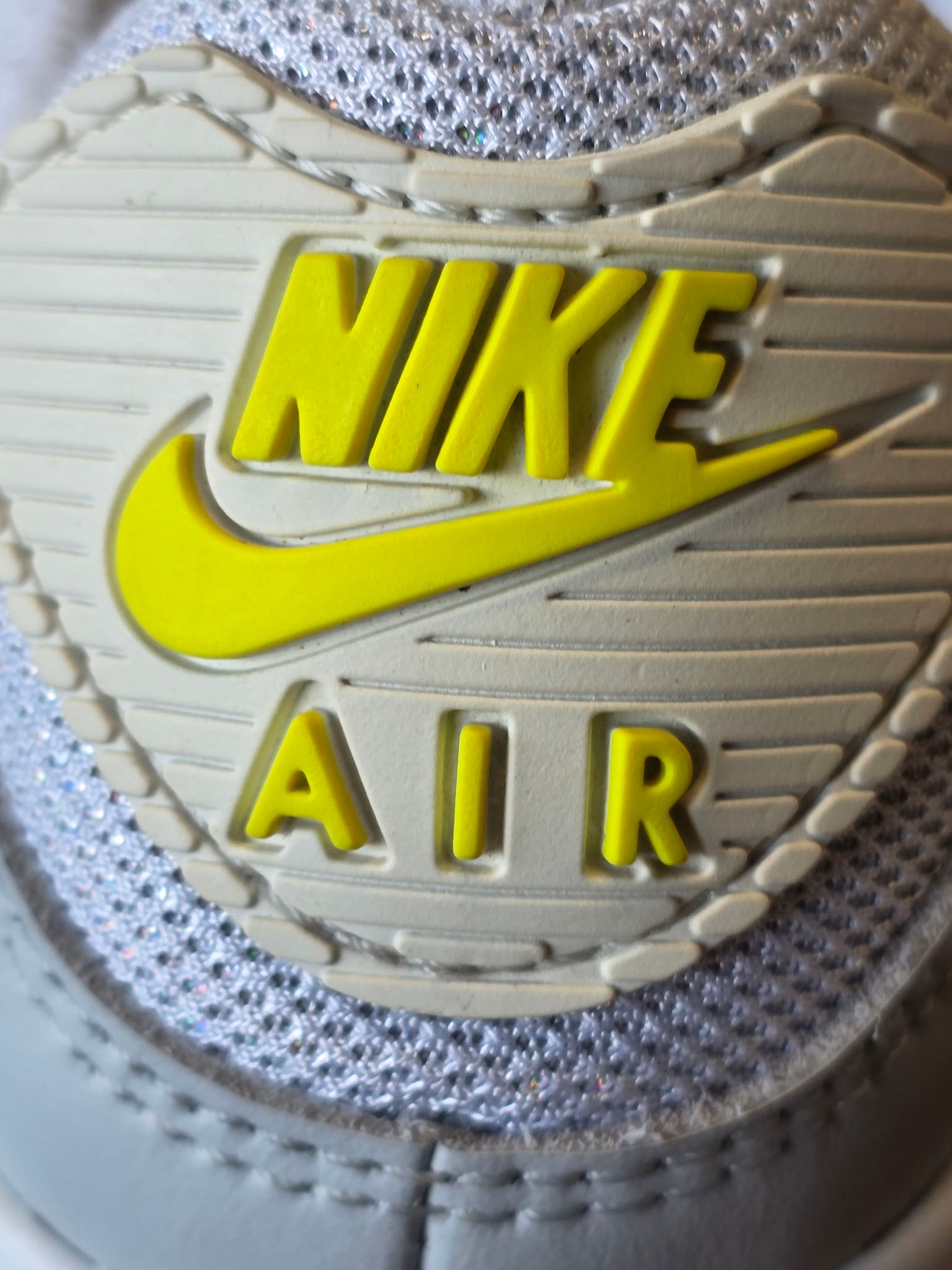 Nike Air Max 90 Lemon Venom maat 37,5