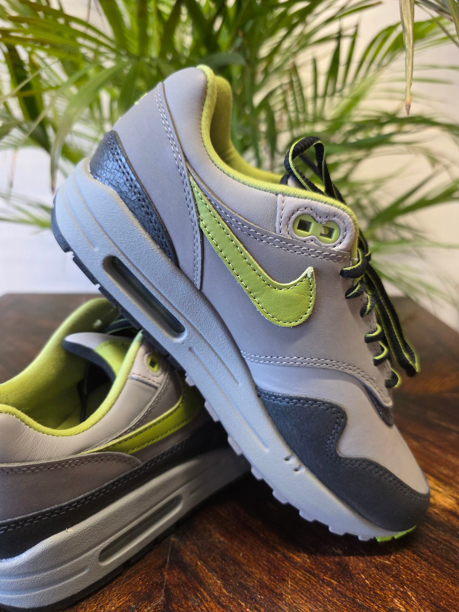Nike Air Max 1 SP x Huf maat 37,5