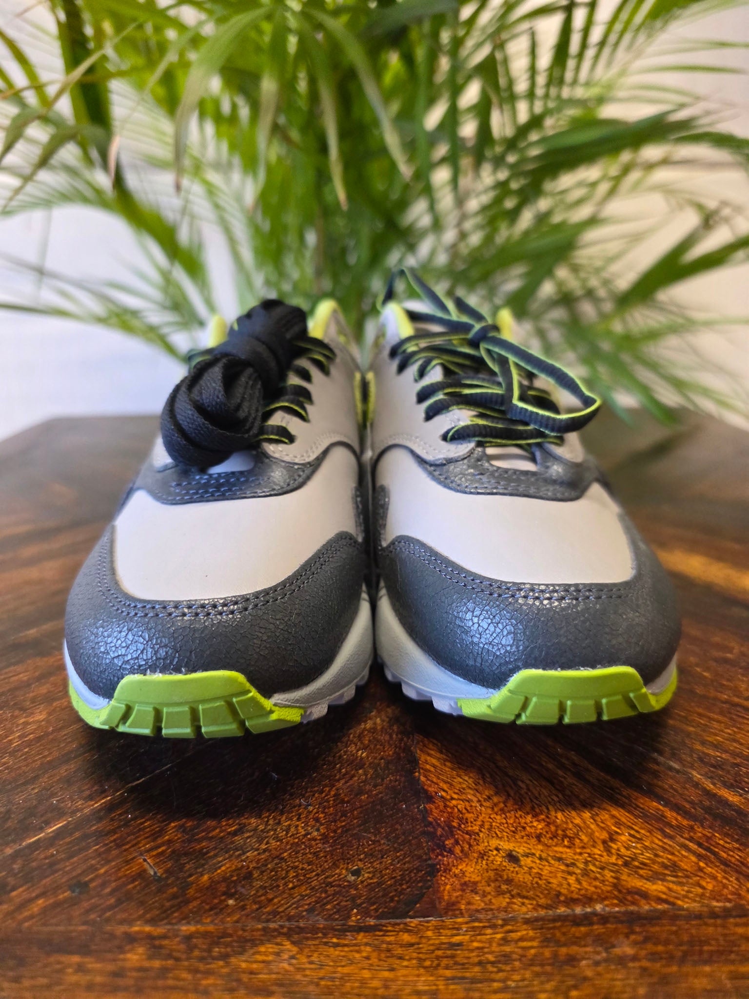 Nike Air Max 1 SP x Huf maat 37,5