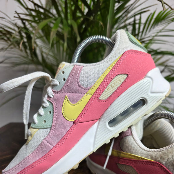 Nike Air Max 90 Pink Salt Sea Glass maat 39