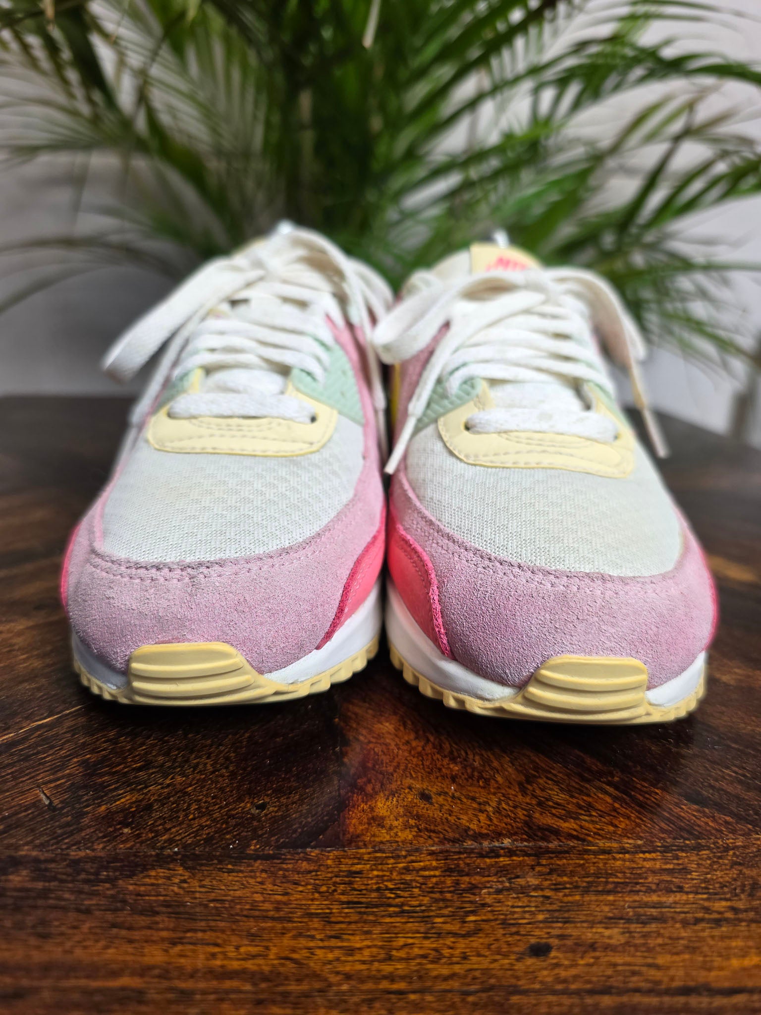 Nike Air Max 90 Pink Salt Sea Glass maat 39