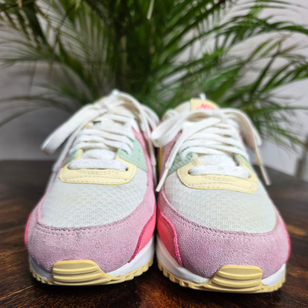 Nike Air Max 90 Pink Salt Sea Glass maat 39