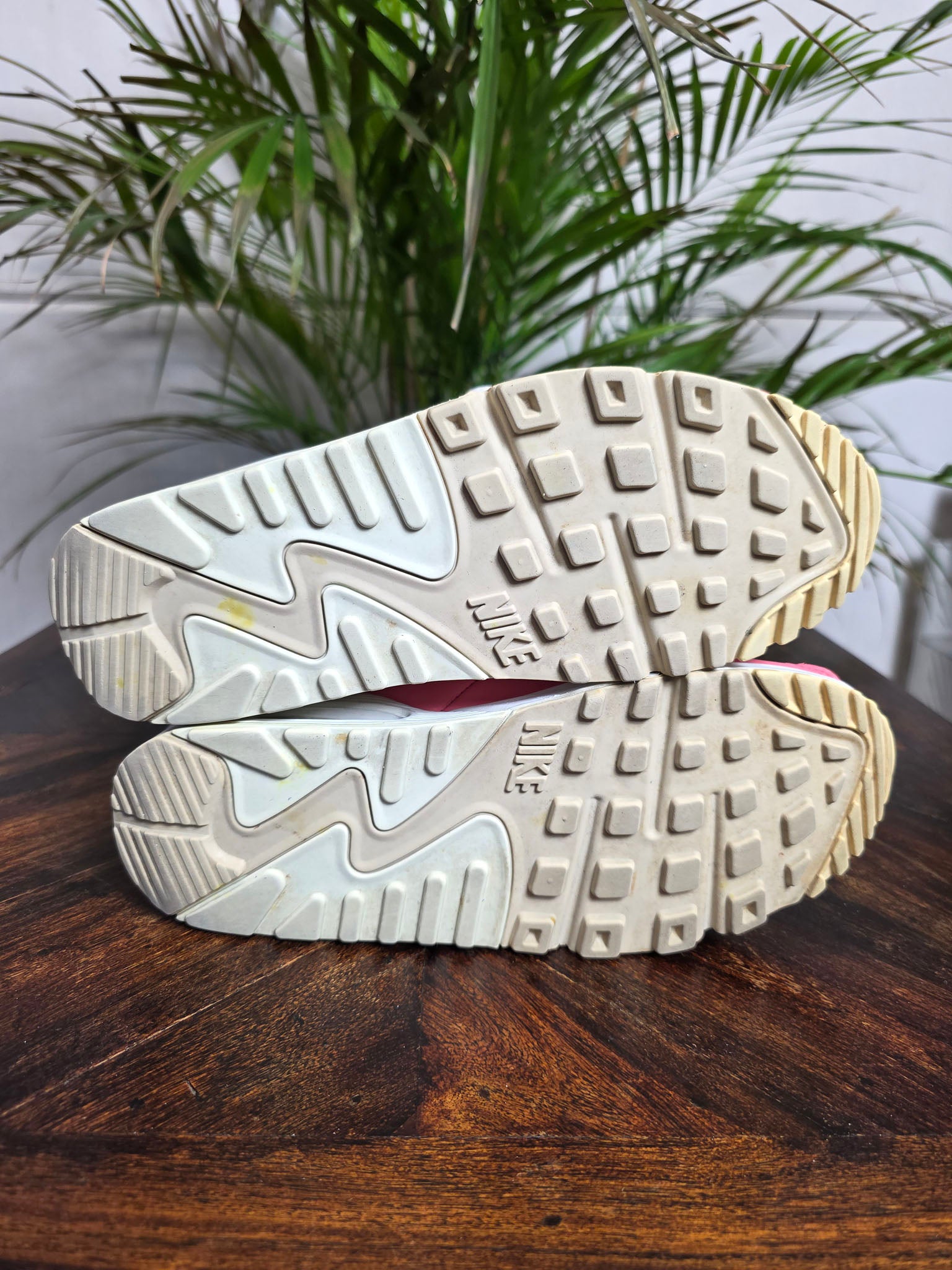Nike Air Max 90 Pink Salt Sea Glass maat 39
