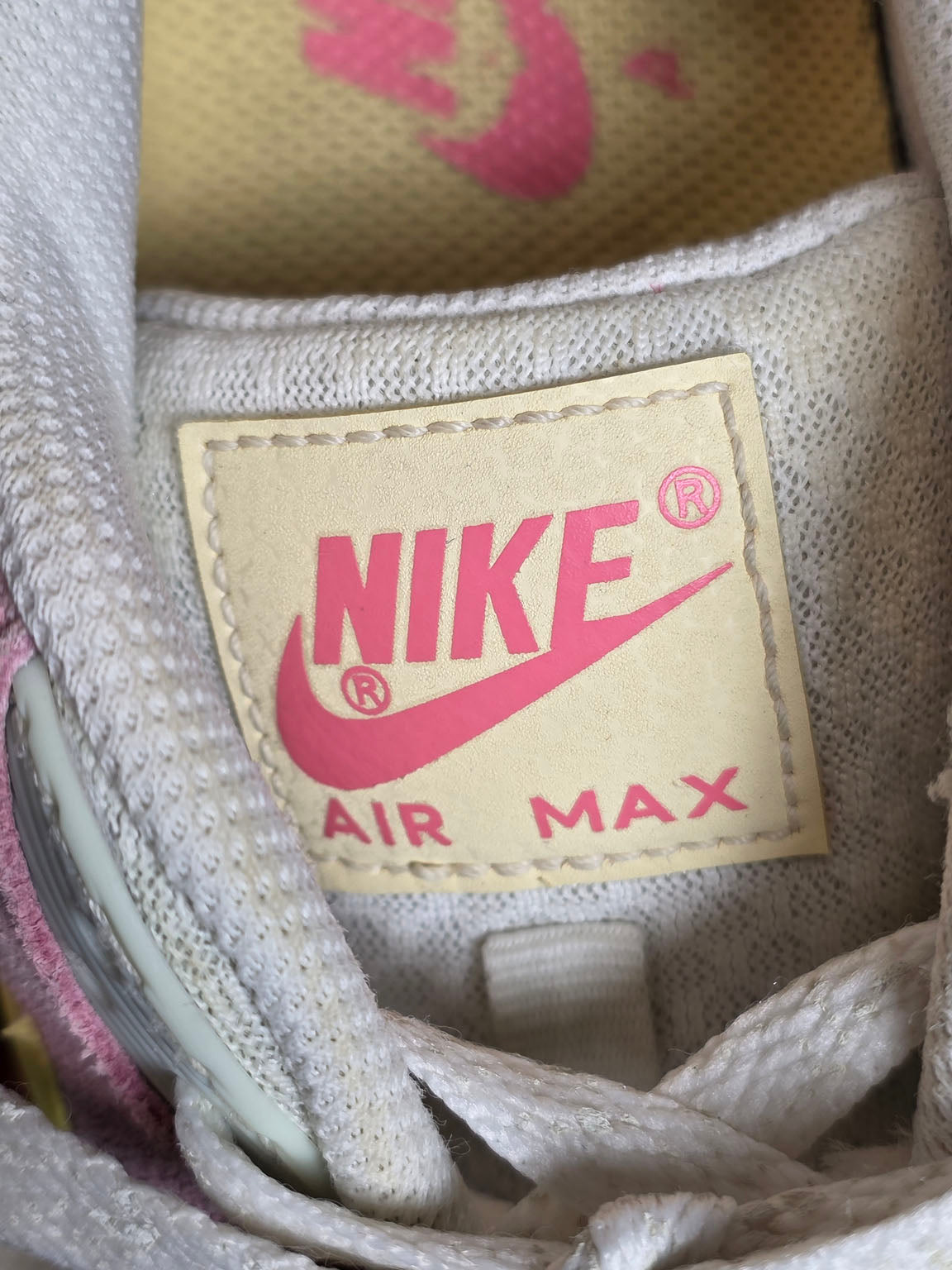 Nike Air Max 90 Pink Salt Sea Glass maat 39