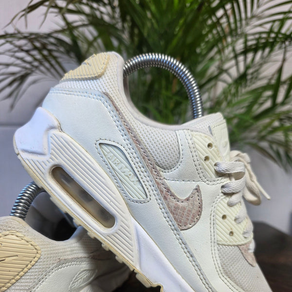 Nike Air Max 90 Snakeskin Sail maat 38