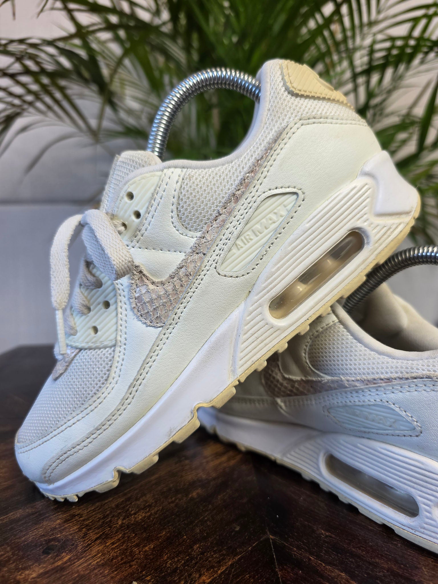 Nike Air Max 90 Snakeskin Sail maat 38