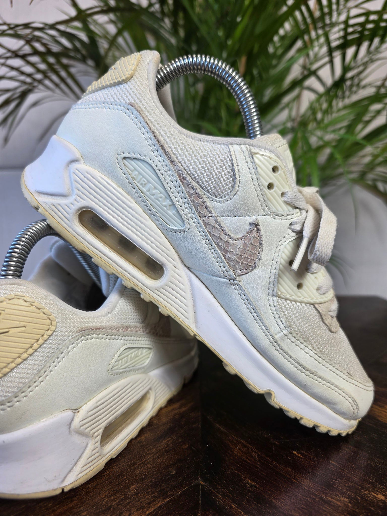 Nike Air Max 90 Snakeskin Sail maat 38
