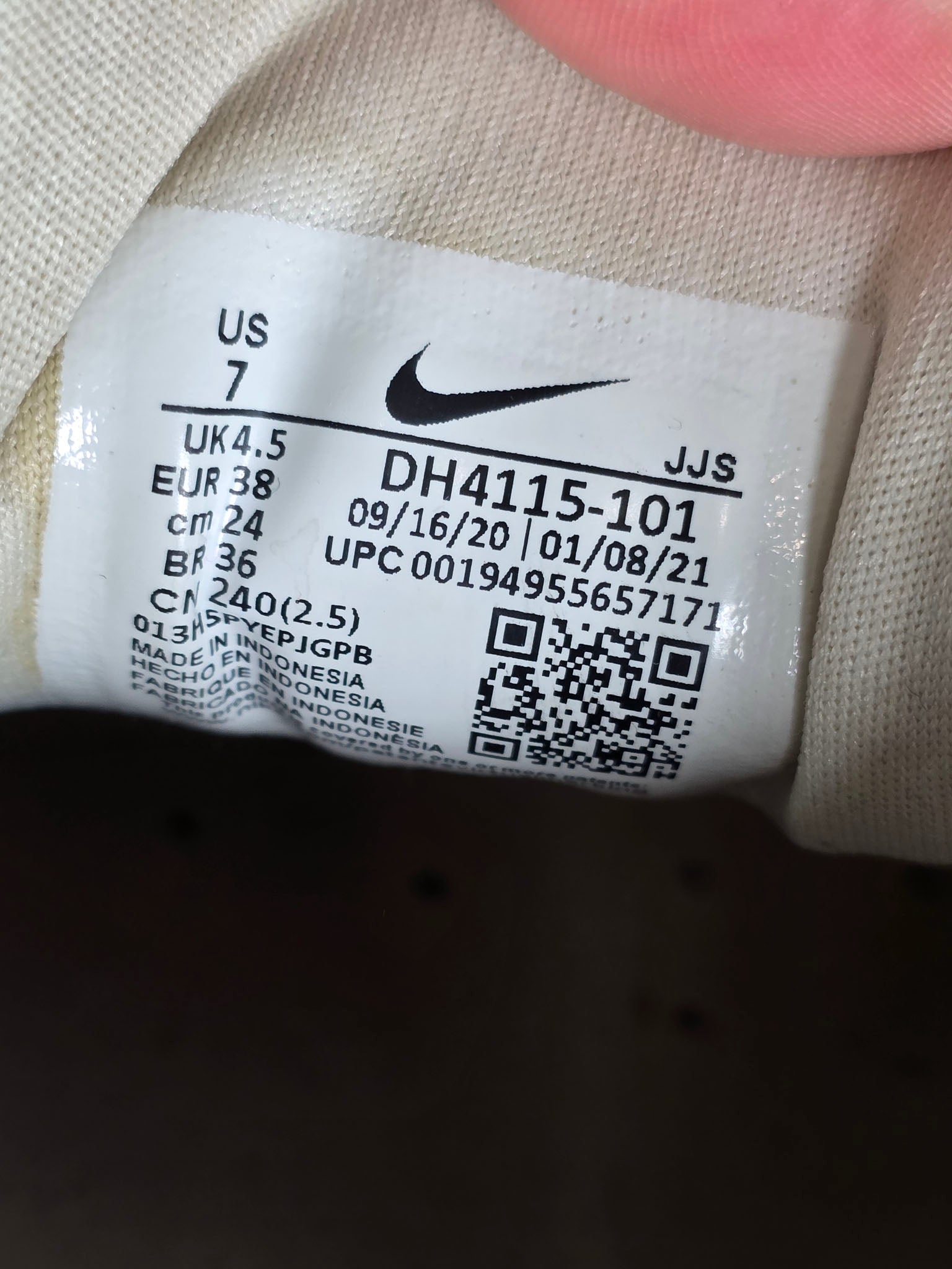 Nike Air Max 90 Snakeskin Sail maat 38