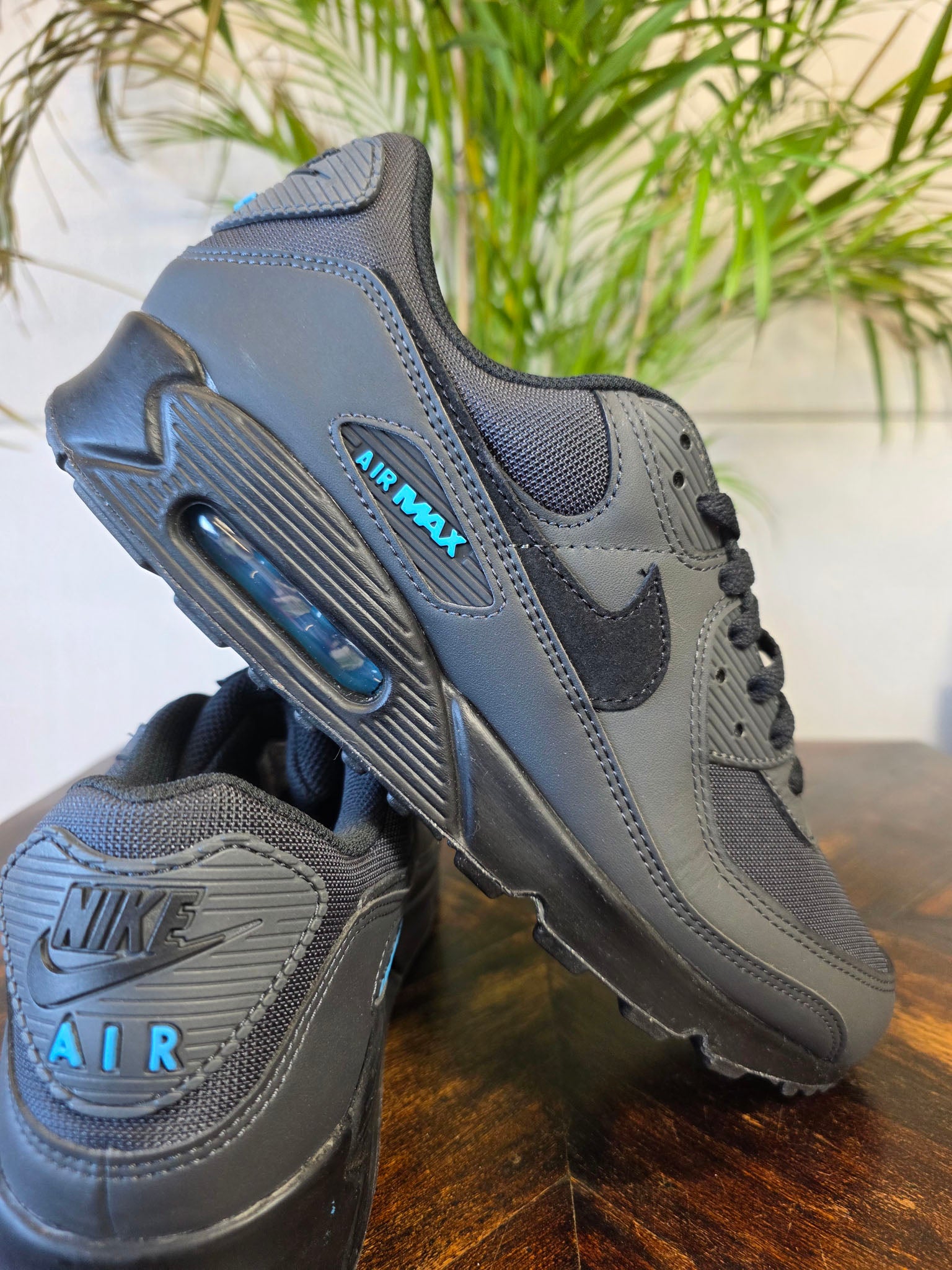 Nike Air Max 90 Dark Smoke Grey Laser Blue maat 46