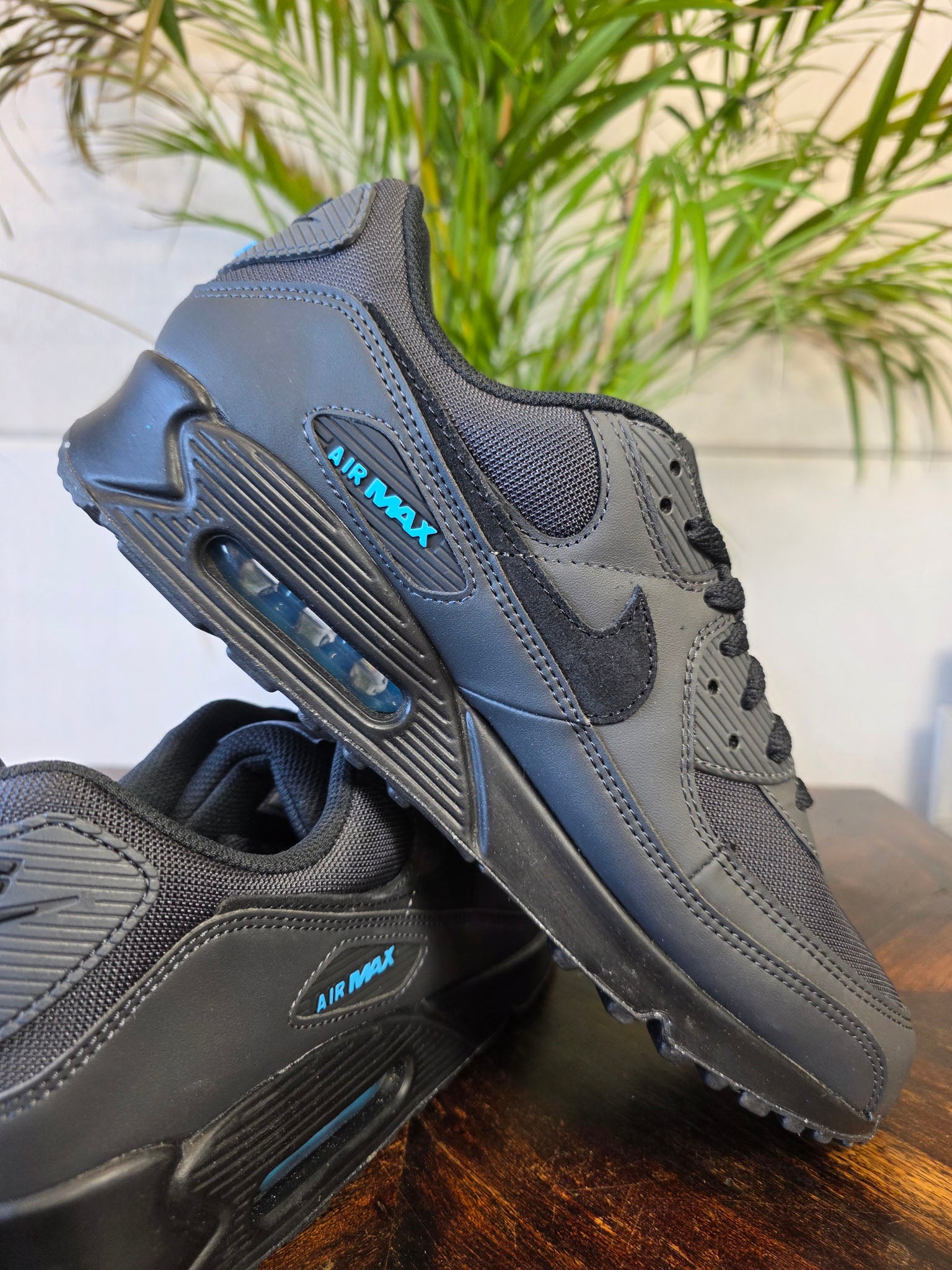 Nike Air Max 90 Dark Smoke Grey Laser Blue maat 46
