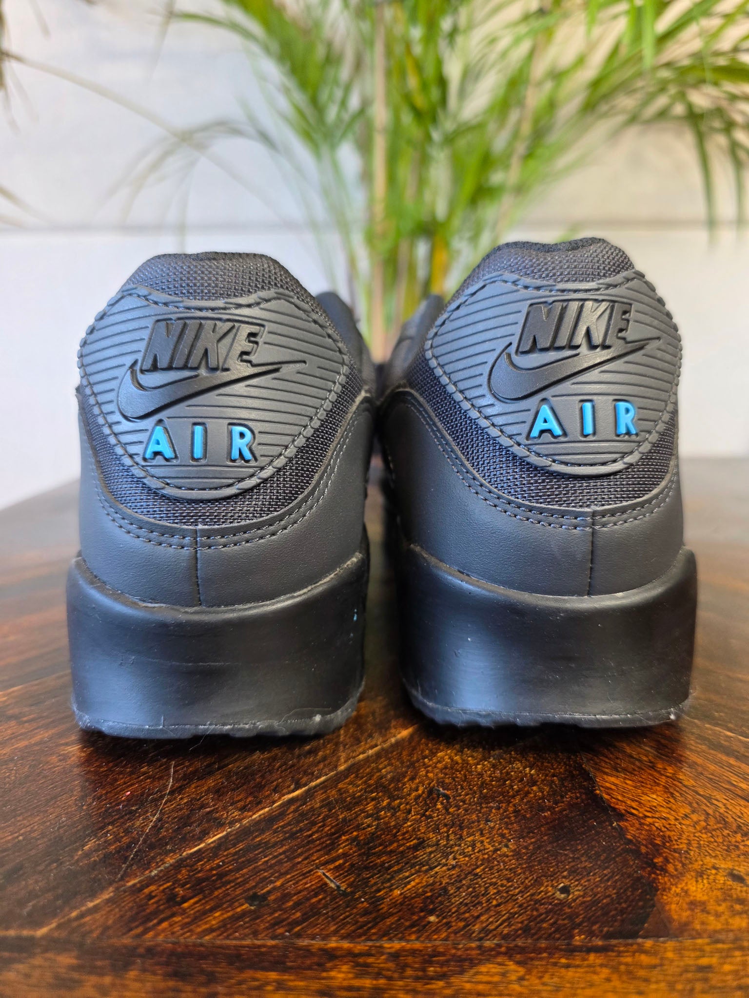 Nike Air Max 90 Dark Smoke Grey Laser Blue maat 46