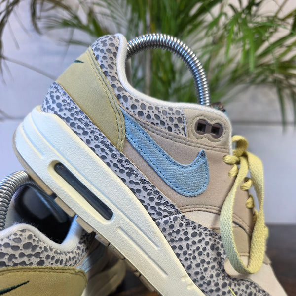 Nike Air Max 1 Safari Cobblestone maat 37,5