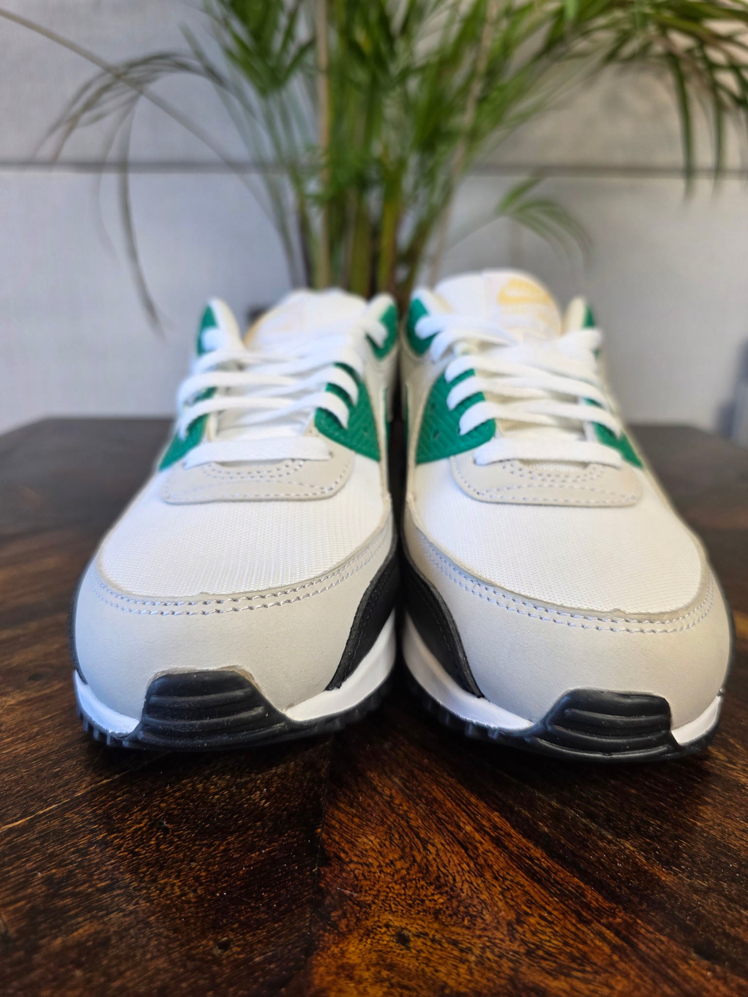 Nike Air Max 90 White Malachite maat 43