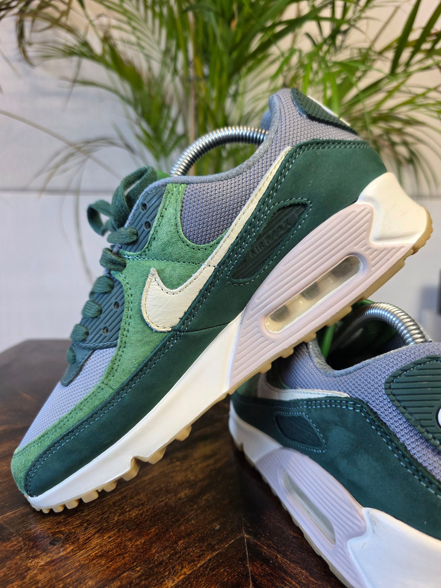 Nike Air Max 90 PRM Pro Green Pale Ivory maat 41