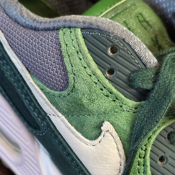 Nike Air Max 90 PRM Pro Green Pale Ivory maat 41