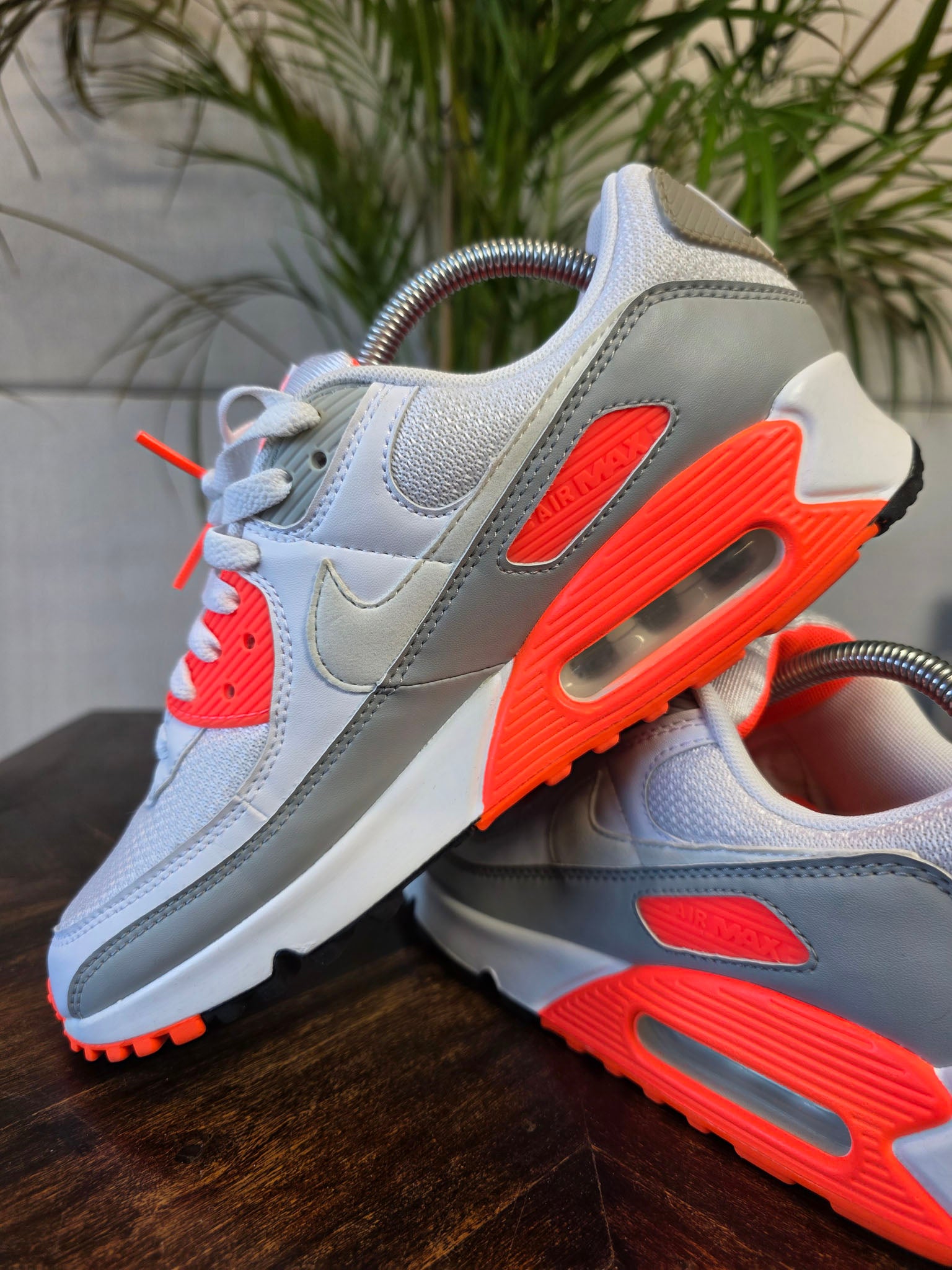 Nike Air Max 90 Hyper Orange maat 42