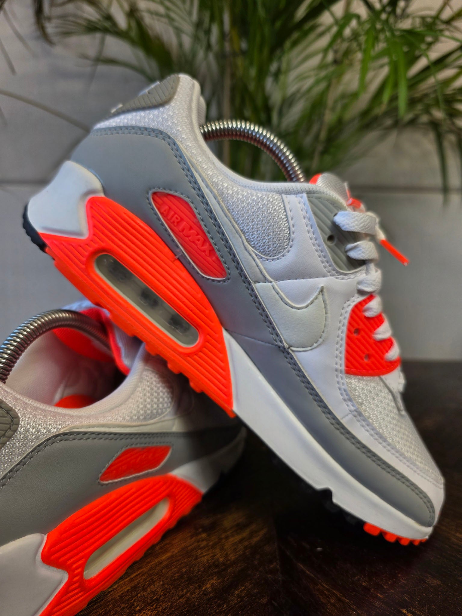 Nike Air Max 90 Hyper Orange maat 42