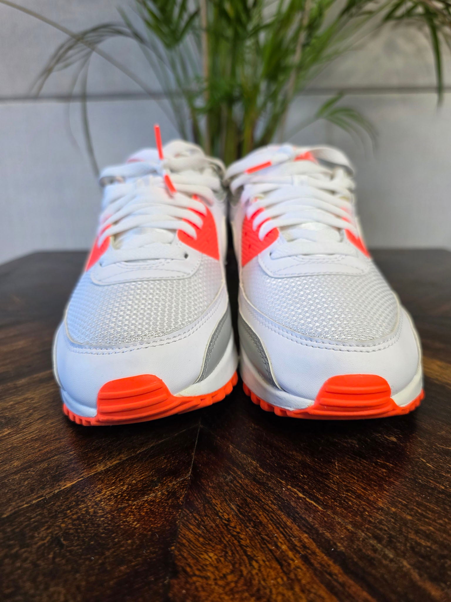 Nike Air Max 90 Hyper Orange maat 42