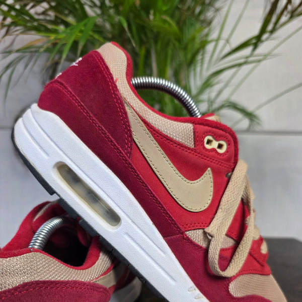 Nike Air Max 1 Red Curry maat 44