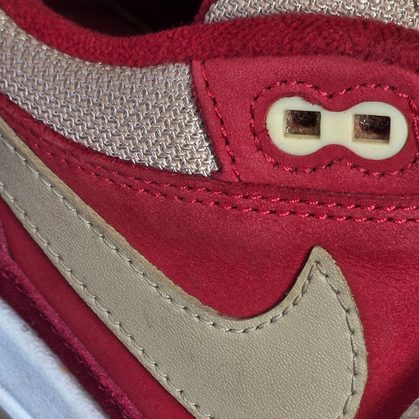 Nike Air Max 1 Red Curry maat 44