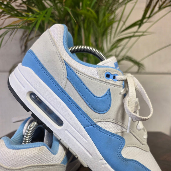 Nike Air Max 1 University Blue maat 42,5