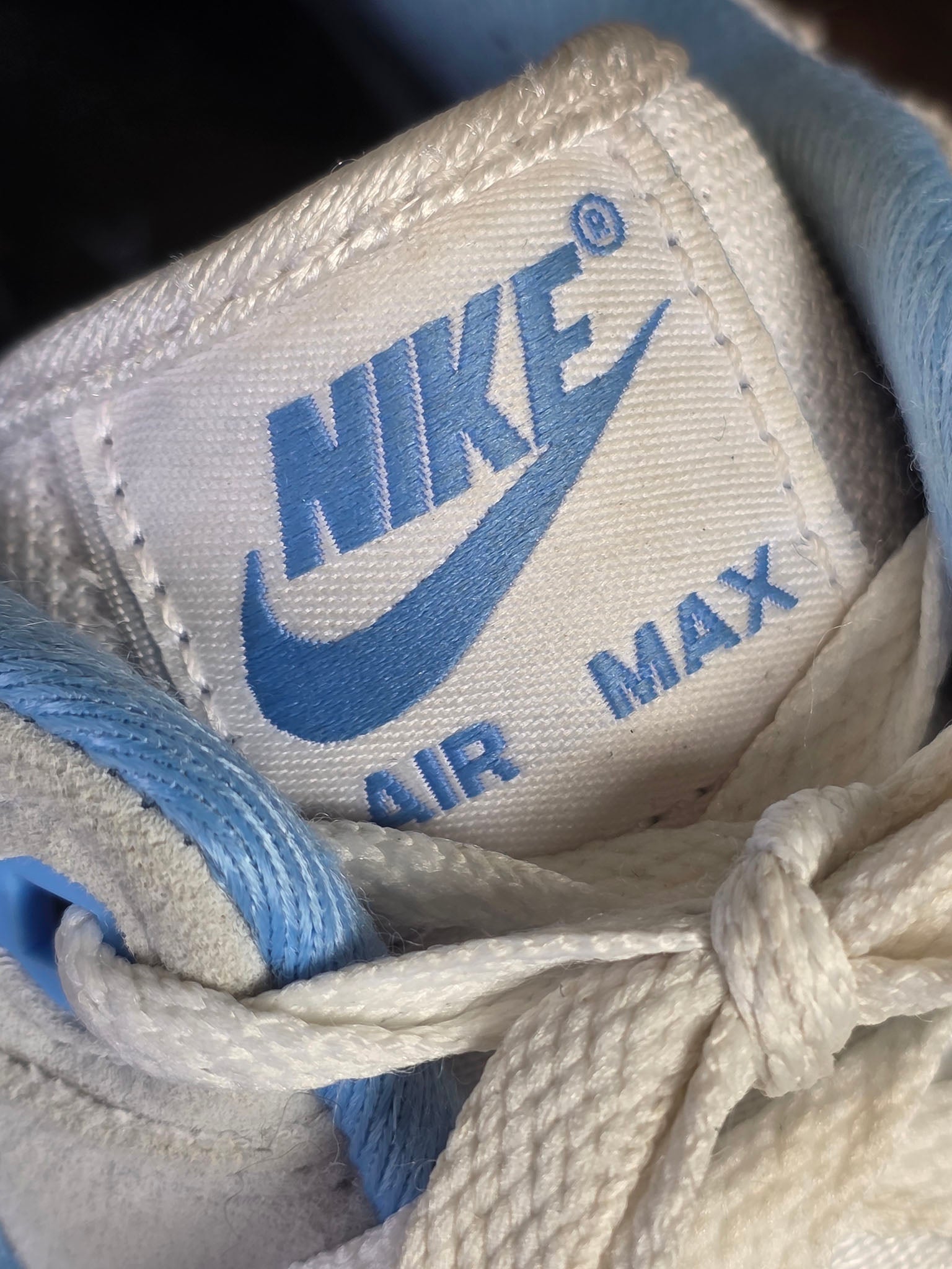 Nike Air Max 1 University Blue maat 42,5