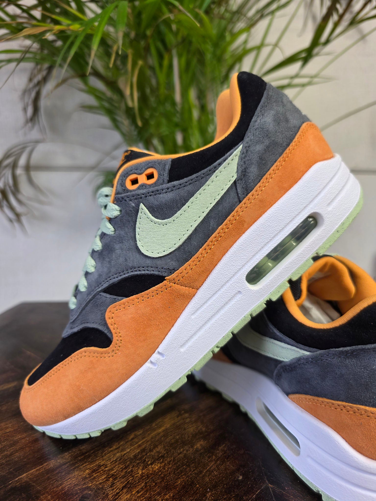 Nike Air Max 1 Duck Honeydew maat 40