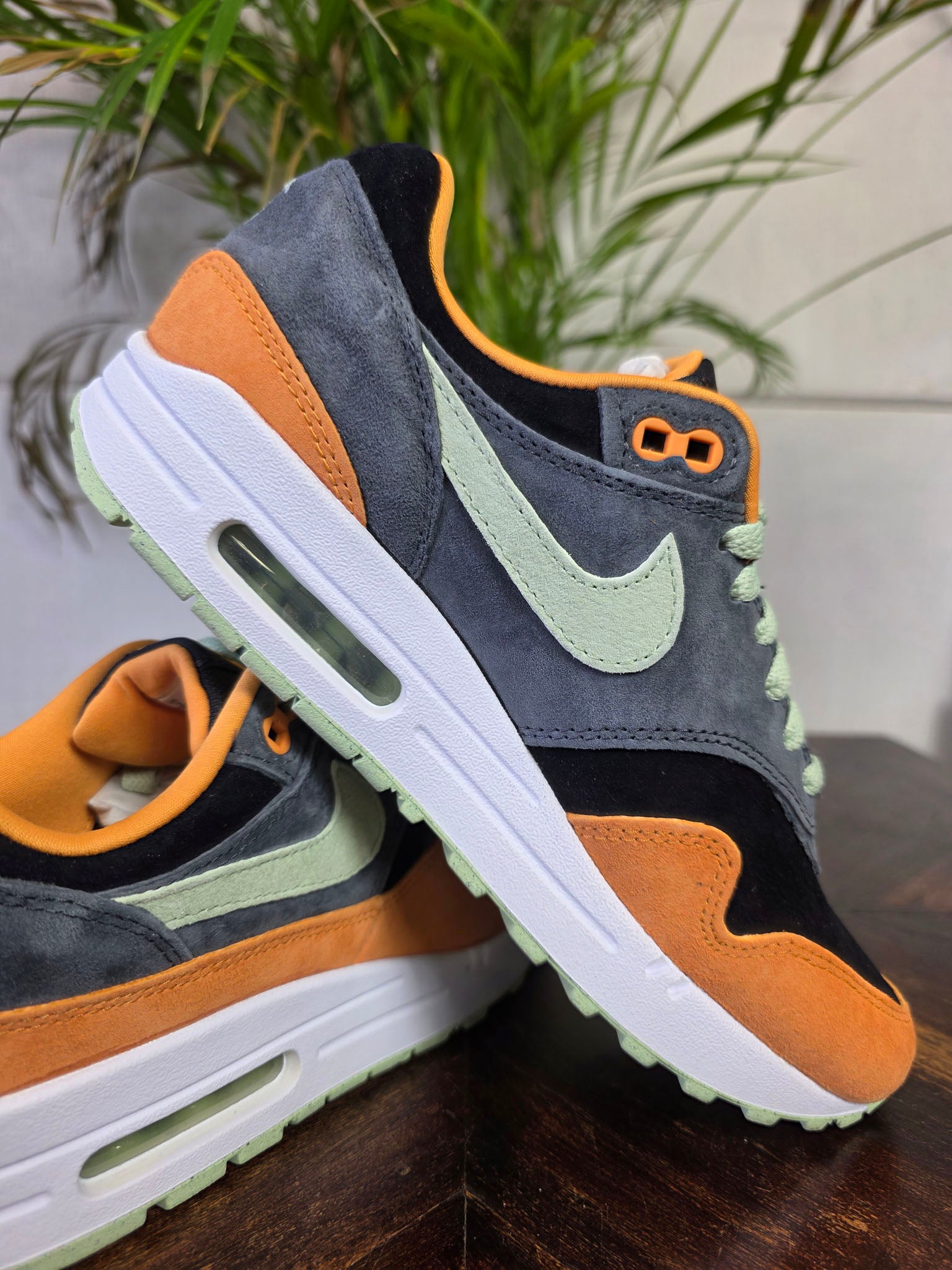 Nike Air Max 1 Duck Honeydew maat 40