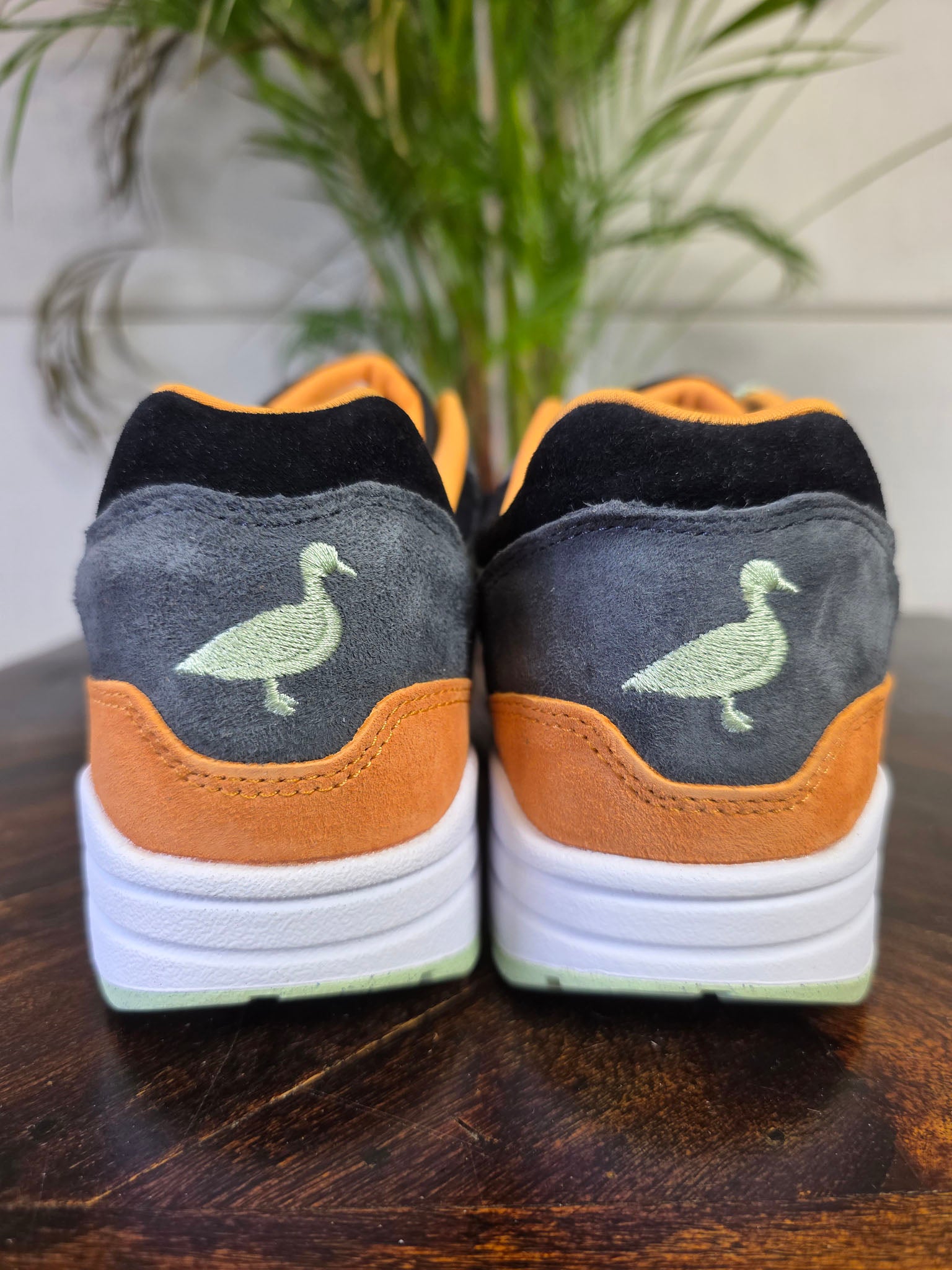 Nike Air Max 1 Duck Honeydew maat 40
