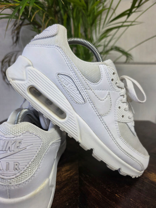 Nike Air Max 90 Triple White maat 42