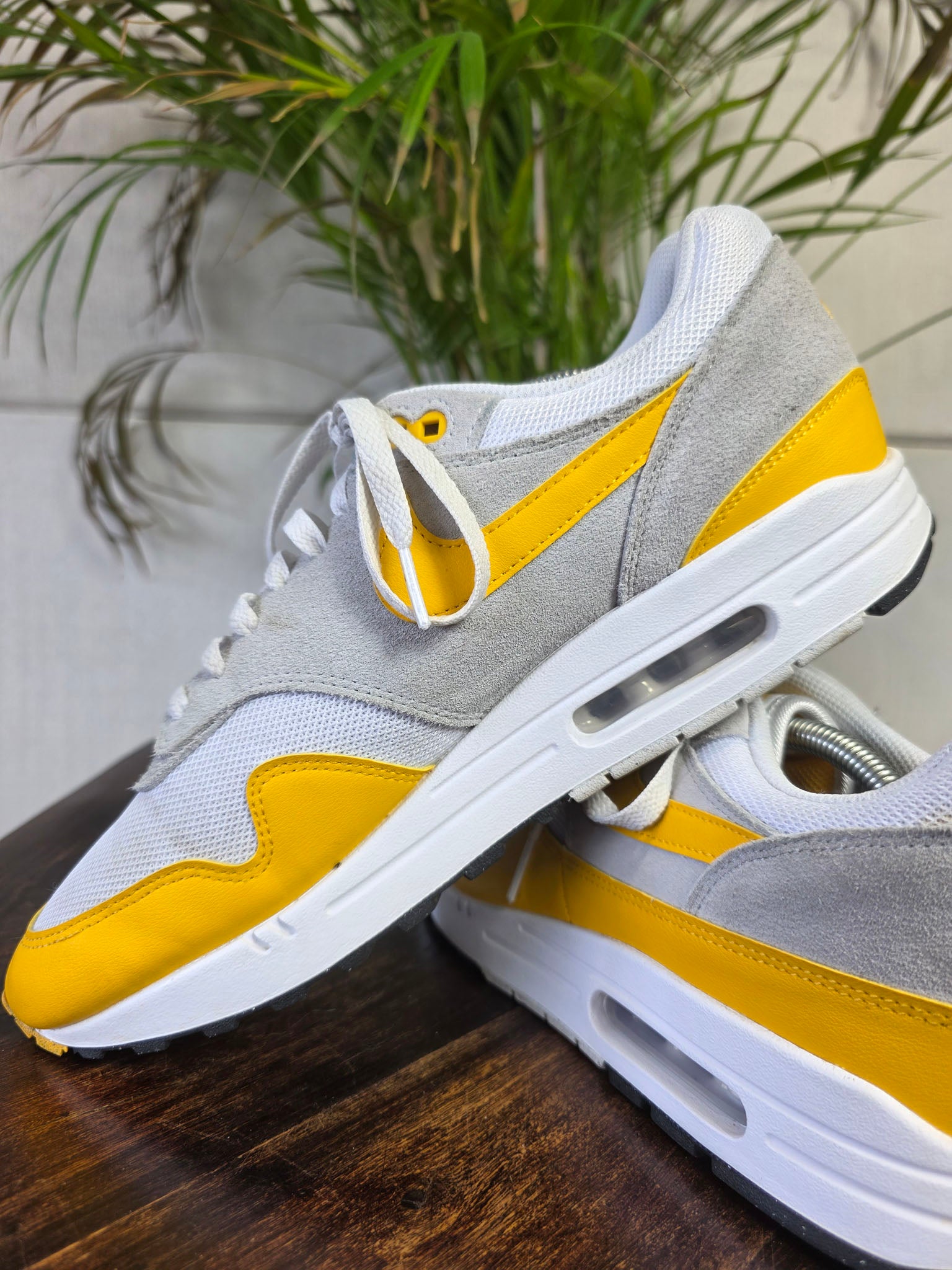 Nike Air Max 1 University Gold maat 45,5