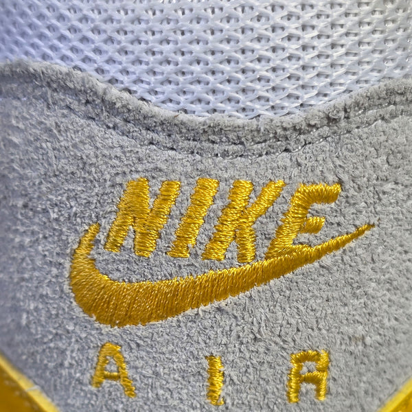 Nike Air Max 1 University Gold maat 45,5