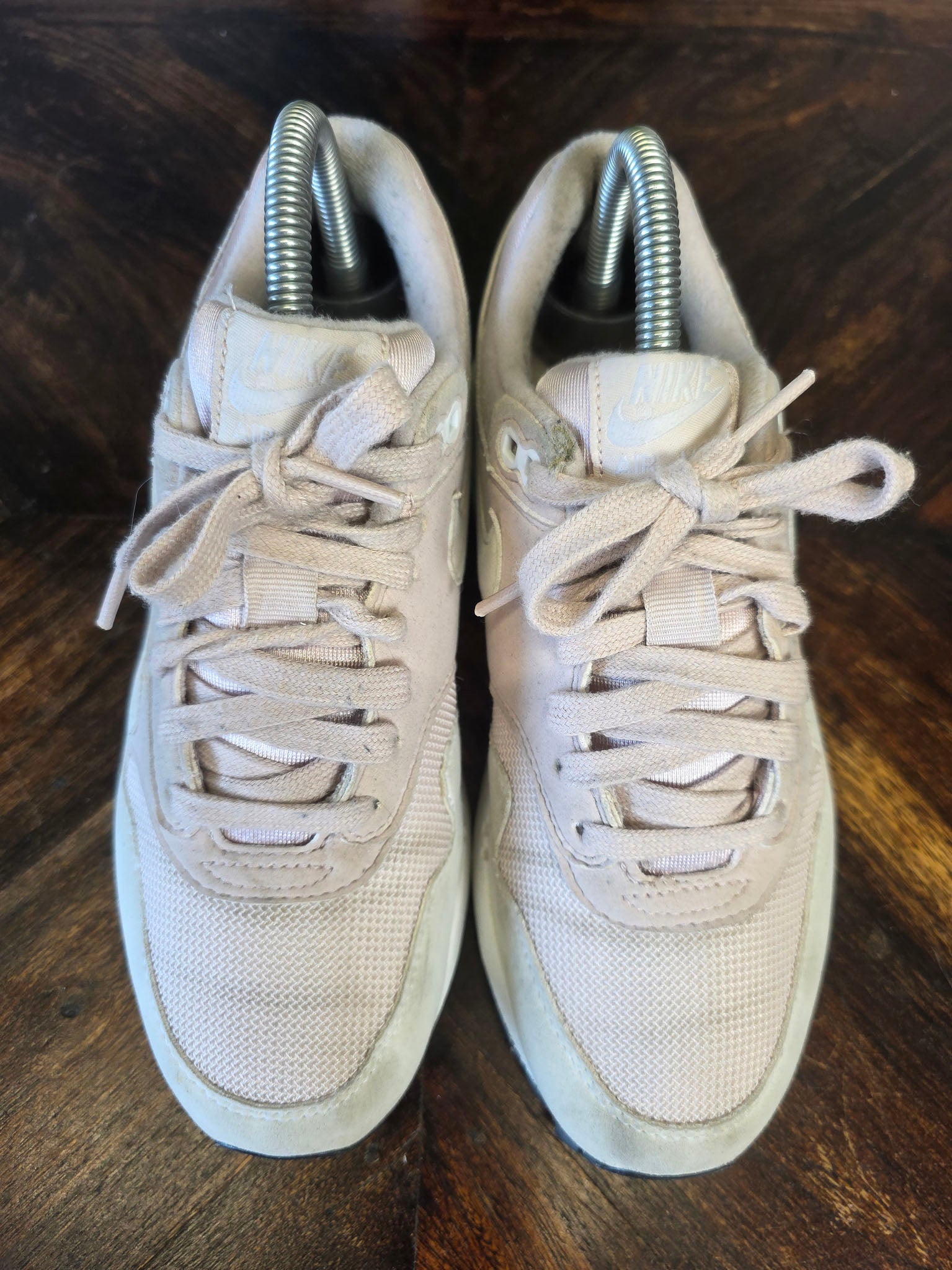 Nike Air Max 1 Barely Rose maat 38